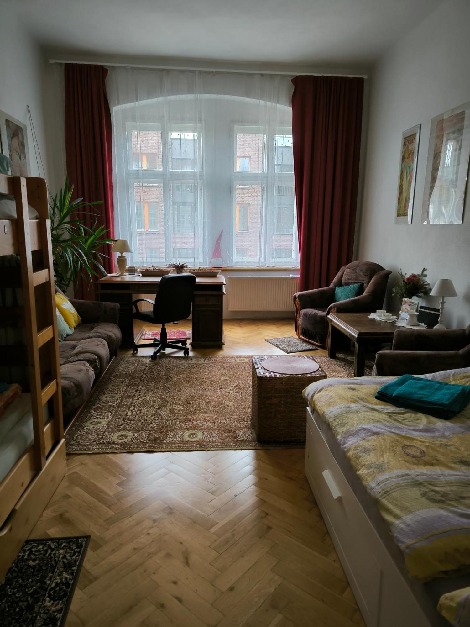 Apartamento Valentinka Minutes Away From Charles Bridge Praga Exterior foto